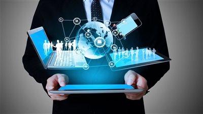 تأثير التكنولوجيات الحديثة على اختيار الوجهات السياحية