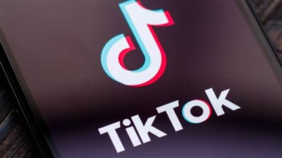 فيديو viral لراقصة شعبية يثير تفاعلاً واسعاً على تيك توك 