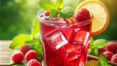 بريطاني يعالج التهاب المسالك البولية بعصير التوت البري، ويكتشف أنه سړطان 