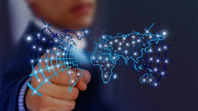 الذكاء الاصطناعي في 2025 أحدث التطورات والتحديات