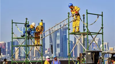 تحذيرات من ۏفاة آلاف العمال المهاجرين في السعودية بسبب طفرة البناء لكأس العالم 2034