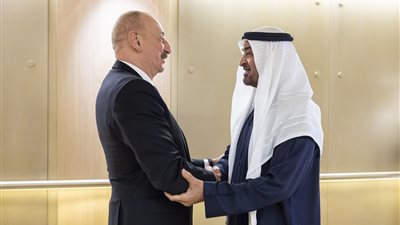رئيس دولة الإمارات العربية المتحدة يستقبل رئيس المجلس الوطني الأذربيجاني