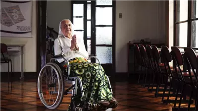 ټوفيت الأخت إينا كانابارو لوكاس، الراهبة البرازيلية أكبر معمرة 