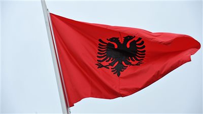 تهنئة محمد بن زايد لرئيس وزراء ألبانيا الجديد