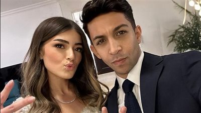 الفنانة ليلى أحمد تعلن خطوبتها عبر إنستغرام