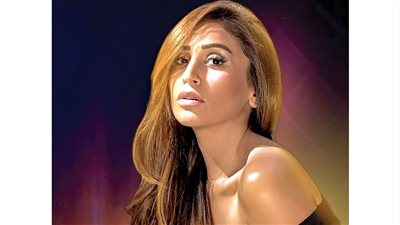 دينا الشربيني تنفي شائعات ارتباطها