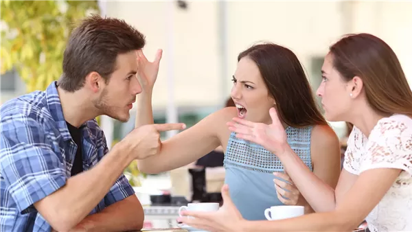 موقع أيام نيوز