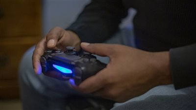 ألعاب الفيديو تحسن مهارات الجراحين بنسبة 42%