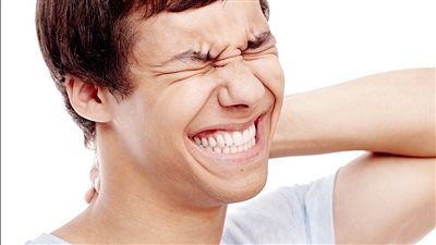 مدينة تحظر الضحك بصوت عال ما السبب؟