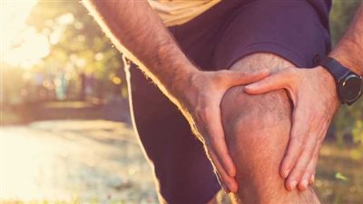 نصائح طبية لتجنب التهاب المفاصل في الصيف