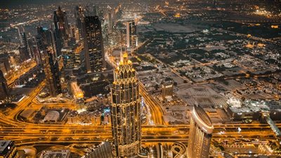 الإمارات تُعزز مكانتها كمركز لوجستي عالمي باستثمارات ضخمة في البنية التحتية 2025