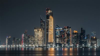 القابضة ADQ تعلن عن استحواذ استراتيجي على شركة تكنولوجيا صحية أوروبية لتعزيز مكانة أبوظبي كمركز للابتكار الطبي