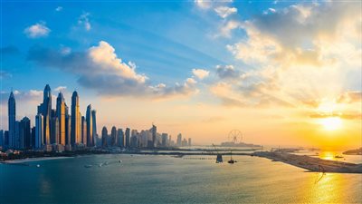 الإمارات وروسيا توقعان اتفاقيتين للتعاون في التجارة والخدمات والاستثمار والنقل البري