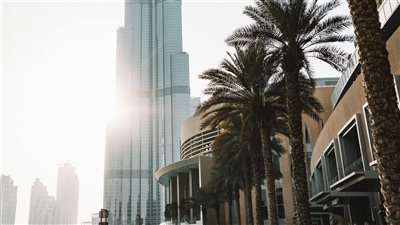 إطار شراكة جديدة بين القطاعين العام والخاص في الإمارات لتعزيز الاقتصاد وجذب الاستثمارات الاستراتيجية