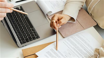أحدث اتجاهات ريادة الأعمال لعام 2025 وتأثيرها على السوق