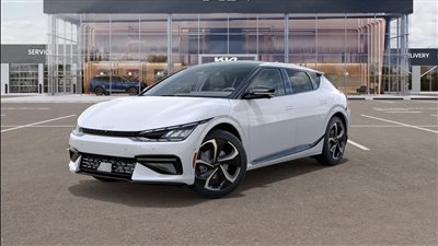 اختبار أداء Kia EV6 GT-Line الكهربائية لعام 2025: توازن بين السرعة والمدى والفخامة الداخلية مع سعر تنافسي