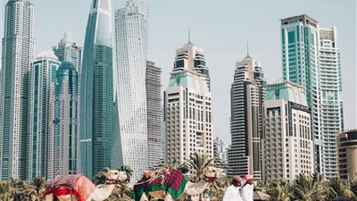 سوقا دبي وأبوظبي يترقبان أثر التوسع في أدوات التمويل الإسلامي والإدراجات السيادية