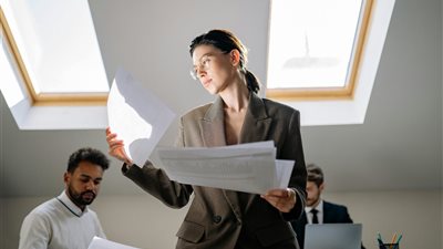 استراتيجيات علم النفس التنظيمي لتعزيز الإنتاجية وتحقيق التوازن بين الحياة والعمل