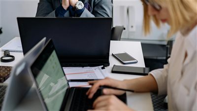 تحول المهارات الضرورية في سوق العمل خلال السنوات المقبلة يفرض إعادة تأهيل القوى العاملة لتتناسب مع الثورة الرقمية