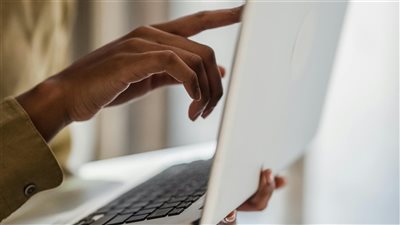 مهارات التعلّم القابل للتكيّف والمتغيّرة باستمرار تتصدر قائمة الأولويات المهنية