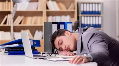 أسباب كثرة النوم والنعاس الدائم 