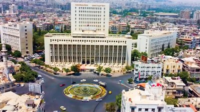 «مصرف سورية المركزي» يبين الحالات التي يسمح لها باستخدام مصدر التمويل من حساب المستورد في الخارج