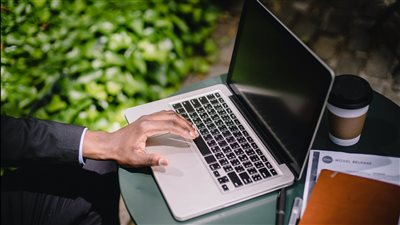 تنظيم الذات وعلم النفس المهني يجتمعان في إطار جديد يجسد النضج الوظيفي والنمو الشخصي