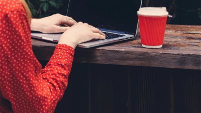 خبراء الموارد البشرية يحذرون من تجاهل مهارات البشر الأساسية: المرونة والذكاء العاطفي تصبح أكثر أهمية