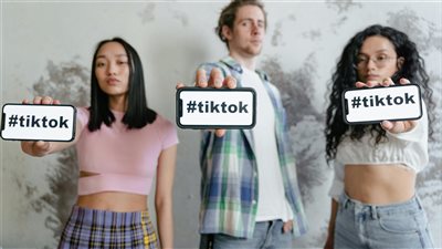 تريند رائج على منصات التواصل: موجة جديدة من محتوى الثنائيات على TikTok مستوحاة من فيلم Zootopia 2