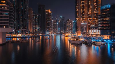 اقتصاد الإمارات يعزز موقعه كأحد الأسرع نموًا عالميًا مع تجاوز نمو الناتج غير النفطي هدف عام 2025