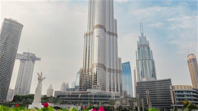 الإمارات تعلن إنجازات استراتيجية نوعية في مجال الذكاء الاصطناعي لتعزيز بنية التكنولوجيا الرقمية