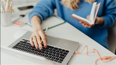 كيف يفتح التعلم الشخصي المستمر آفاقًا جديدة في مسارات الحياة المهنية