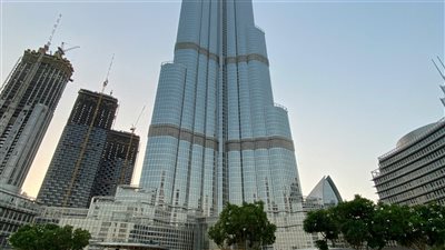 تجارة الإمارات غير النفطية تقفز نحو رقم قياسي متوقع مع نهاية 2025 قرب 4 تريليونات درهم