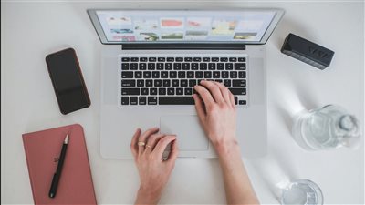 دراسات جديدة تشير إلى أن المهارات الإنسانية مثل التكيّف والذكاء العاطفي أصبحت محورية