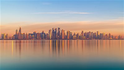 الإمارات تطلق استراتيجية وطنية لتسريع الاستثمار في الذكاء الاصطناعي ودفع دبي نحو موقع ريادي