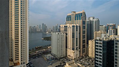 أسواق المال الإماراتية تسجل تحركات إيجابية مدفوعة بتدفقات استثمارية أجنبية