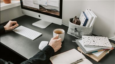 اتجاهات علم النفس المهني تشير إلى زيادة الطلب على تقنيات تنظيم الوقت وتقليل الإرهاق الوظيفي لدى الموظفين