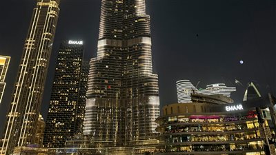 تحركات خليجية لمراجعة الاستثمارات الخارجية في ظل التوترات الإقليمية مع مشاركة الإمارات في تقييم الالتزامات المالية والاقتصادية