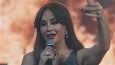 كاريس بشار تثير الجدل في مسلسل بخمس أرواح والسبب؟