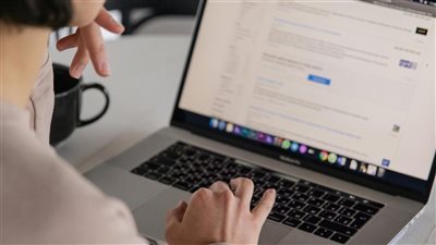 في عام 2026 تؤثر اتجاهات سوق العمل الجديد والتعلم المستمر في كيفية إعداد المهارات المطلوبة