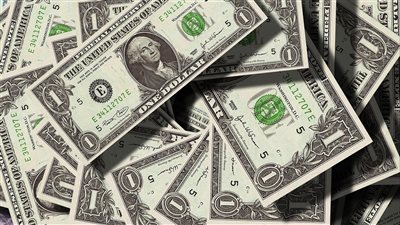 توقعات بتراجع تدريجي في قيمة الجنيه المصري مع استمرار التحديات التمويلية وسعر صرفه ليوم 29 مارس 2026