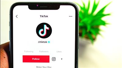 انتشار واسع لمسلسل ذكاء اصطناعي ساخر على TikTok يحوّل شخصيات الفواكه إلى نجوم