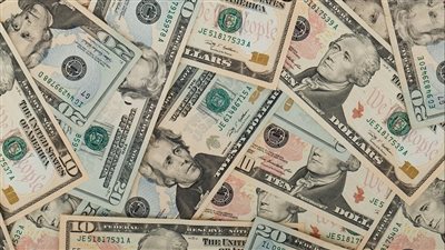 توقعات خبراء تشير إلى تحسن تدريجي في سعر الجنيه المصري بدعم الإصلاحات المالية وسعره ليوم 12 أبريل 2026