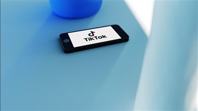 تريند جديد على TikTok يعتمد على مقاطع يومية قصيرة لتوثيق الحياة الواقعية