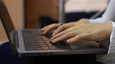 ظاهرة ريادة الأعمال الفردية تتسع في الاقتصادات المتقدمة فالمسار من العمل الحر إلى بناء شركات توظف آخرين بات أضيق مما توحي به الأرقام الإجمالية