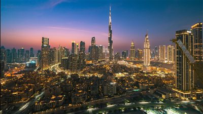 أسواق دبي تشهد نشاطًا استثماريًا متزايدًا مع ارتفاع الإقبال على الذهب والأصول الآمنة وسط تقلبات الاقتصاد العالمي