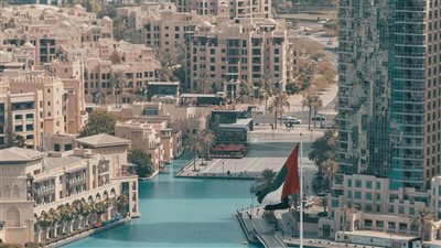 أسواق الإمارات تترقب موجة نشاط جديدة بعد ارتفاع أسعار الذهب وتحسن مؤشرات السيولة الإقليمية