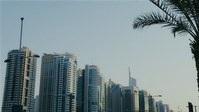 نمو القطاع غير النفطي في الإمارات خلال مايو يعزز الثقة بقدرة الاقتصاد على مواصلة التوسع رغم التحديات الإقليمية
