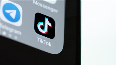 انتشار تحديات إبداعية جديدة على TikTok يغير طريقة تفاعل المستخدمين مع المحتوى القصير عالميًا