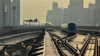 مشروع قطارات الركاب في الإمارات يقترب من التشغيل التجاري مع توقعات بدعم الحركة الاقتصادية وربط المراكز السكانية والصناعية الرئيسية
